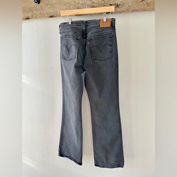LEVIS WEDGIE BOOTCUT SIZE 29 - Picture 2 of 4